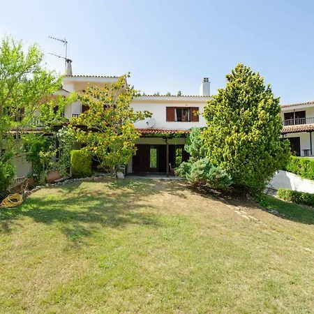 Villa Margaret Siviri