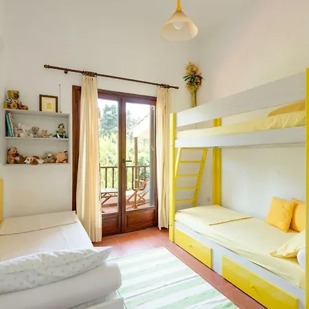 Villa Margaret Siviri