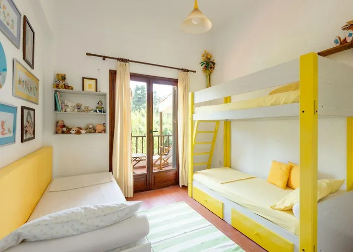 Villa Margaret Siviri